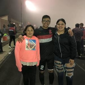 Meet your Posher, Cesar